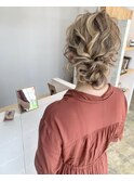 結婚式お呼ばれシニオンアレンジ