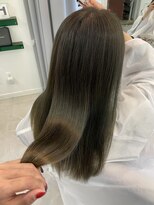 ヘアーアイスカルテット(HAIR ICI QUARTET) 縮毛矯正ロング♪コスメストレート髪質改善オリーブグレージュ