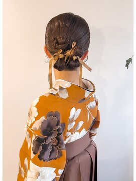 イチザサロン(ICHI THESALON) タイトヘア×リボン
