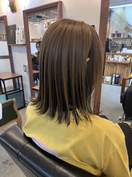 アイノベル(‘Inovel’) デザインカット+oggiottoトリートメント