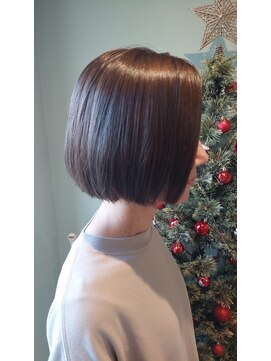 トットニゴー(totto nigoo) ぱっつんボブ