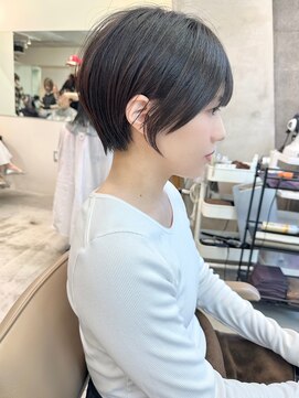 ミィ 浦和(mee) ハイライトカラー ピンクベージュ ウェーブカール ボブルフ 浦和