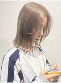 レイヤーカット/ミルクティーグレージュ/ダブルカラー/ショート