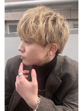 モリオフロムロンドン 松戸店(Morio from London) 【 松戸 駅近】ハイトーン無造作マッシュショート