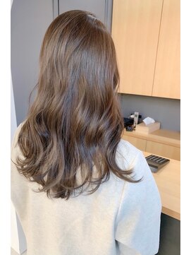 ハバナ 天神(HAVANA) 大人かわいいハイライトグレージュ×ふんわりウェーブミディアム