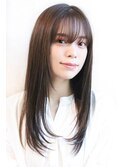 艶髪　シースルー内巻きロブ　顔回レイヤー