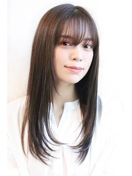 シトロン ブラン(CITRON blanc) 艶髪　シースルー内巻きロブ　顔回レイヤー