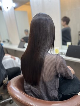 アンダーバーホワイト 広島 本通店(_WHITE) 髪質改善ultowaトリートメント