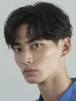 センターパート毛流れニュアンスパーマコンマヘアガイルヘア韓国