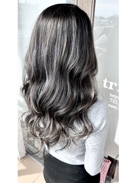 トリニティ(trinity) ハイライト・バレイヤージュ【豊見城・南風原・与那原】