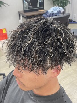 スウェル 津田沼店(Swell) サーフカール/スパイキーショート/ブルーブラック/津田沼