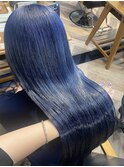 濃密ブルー×艶感ストレート