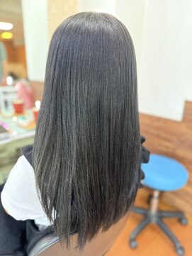 アークスヘアー 20代30代40代ロングウルフインナーカラーオリーブグレージュ