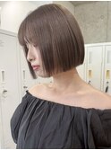 丸くならない切りっぱなしボブ　ぱっつん前髪　岐阜美容室