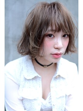 ミラバイグリーン(Mira by green) グレージュ×loose Bob