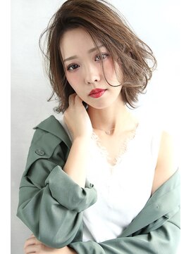 ラエティス(Laetus) 大人マニッシュボブ/グレージュ/外国人風/ナチュラルハイライト