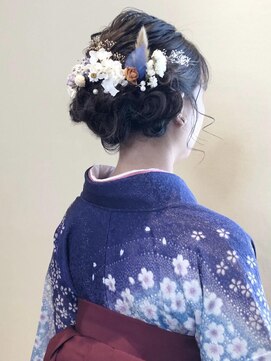 トップヘアー アヴェニュー 刈谷(TOPHAIR Avenue) 王道!かわいいヘアーアレンジ。/アッシュブラック