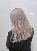 ホワイトベージュ×ゆるふわカール