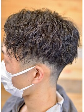 ヘアアイラッシュ リベット(hair eyelash RIVET) ツイストスパイラルパーマ