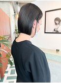 切りっぱなしボブ×地毛風カラー