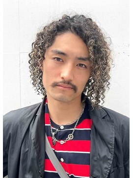 ラブ ロック Love' Lock メンズパーマ・スパイラルパーマ・ハイライト・外国人風パーマ