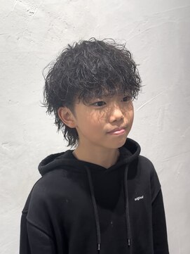 ガオプロデュースバイレボ(gao produced by revo) 【曽我尾真生】波巻きパーマ/キッズカット/キッズパーマ