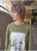 salon sea とわ　ベージュカラー×ショートウルフスタイル