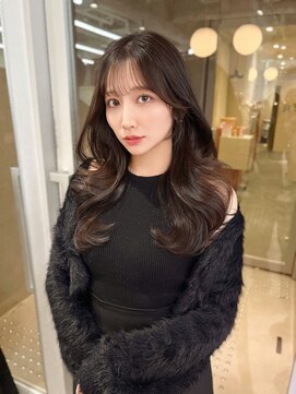 クム(kumu) 【kumu】 ロングレイヤー/顔周りカット/栄/名古屋