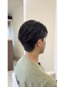 エメ(aimer) シャドウパーマ