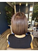 ボブでも叶う美髪ストレート