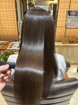 イリーブ(elieve)&nbsp;艶と質感を改善し美髪が継続するスタイルに
