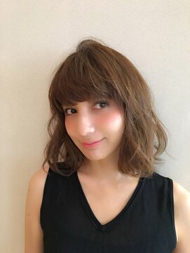 ロンド 銀座(Lond) 柔らかウェーブボブ 担当本田