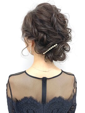 ガレリアエレガンテ 栄店(GALLARIA Elegante) 【gallaria西山】シニヨンセット