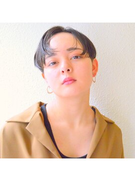 マーシィ(MARCIE) グレージュカラー×マッシュショート/ブルーグレージュ