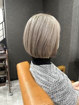 リッシュ(RISH)&nbsp;ハイトーン/ブリーチ/ショートヘア/ショートボブ/20代/30代#L5DX