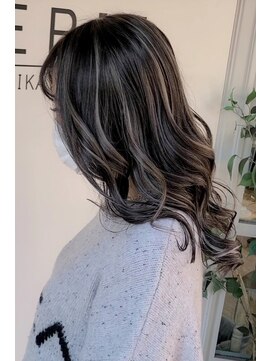 ヘアーアンドビューティーガーデン(HAIR AND BEAUTY GARDEN) ハイライトon アディクシーカラー