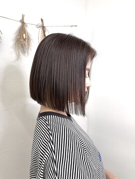 トリニティ 本厚木(trinity) 大人可愛い切りっぱなしボブ本厚木