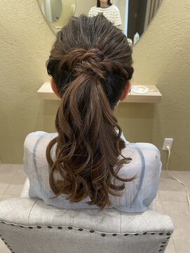 ランリ 名古屋名駅(ranri) ツイストポニー