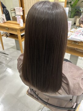 エミュ(emu) 髪質改善トリートメント