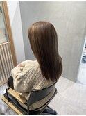 ロングレイヤー/透明感グレージュカラー