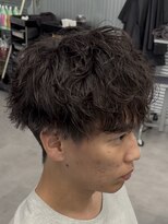 ガオプロデュースバイレボ(gao produced by revo)&nbsp;シャドウパーマ/メンズパーマ/刈り上げ/ツーブロック／ビジネス