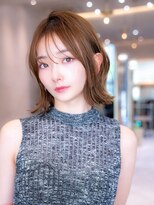 ケアリー 流山おおたかの森(Carelly)&nbsp;デザインカラー/レイヤーカット/ウェットヘア/オリーブベージュ