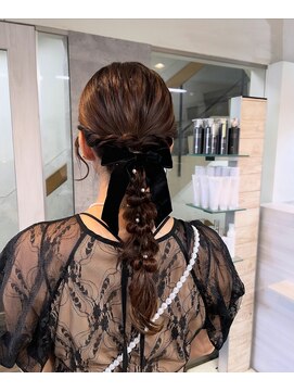 ハイル(KHAIR) ぽこぽこ編みおろし/ちょびっとふんわりヘアアレンジ