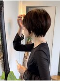 束感レイヤー大人ショートヘア白金目黒