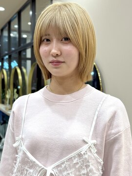 イギー(igggy) ◎ブリーチ1回ブロンド/レイヤーボブ