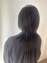 ココカラヘアー ニコ(cococara hair nico) ウルフカット/くびれカット/ブルーブラック/前髪なし