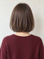 ベルス(bellus)&nbsp;秋冬ショコラグレージュ×大人の丸みボブ 20代　30代　40代