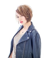 シン フルリール(Shin fleurir)&nbsp;クールで軽いショートボブ