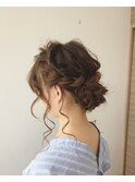 編み込みシニヨン