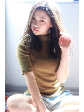 エイミー(Aimee) Aimee おフェロボブ×透けちゃうグレージュ